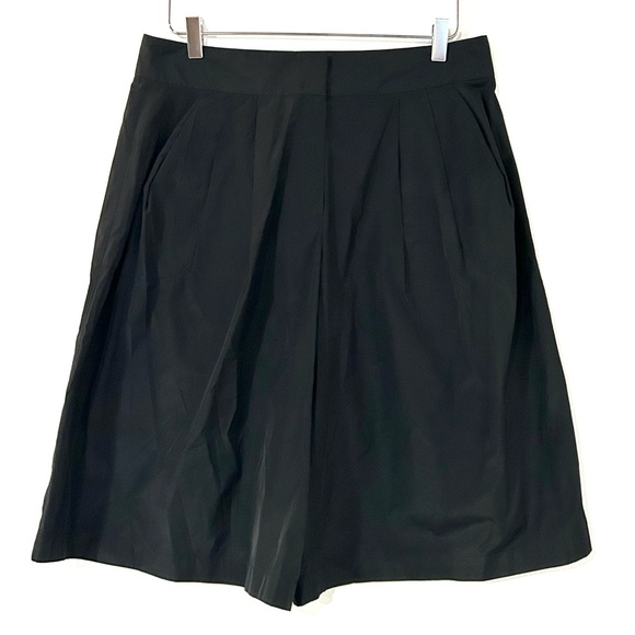 Jil Sander Tailored High Rise Knee Length Pleated Loose Shorts Black 40 US 10